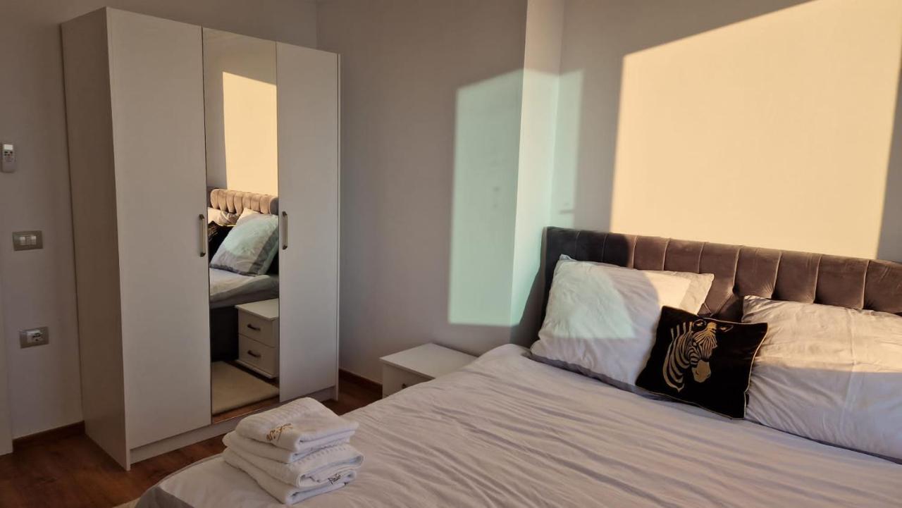 Pirro Luxury Apartment Sarandë Eksteriør bilde